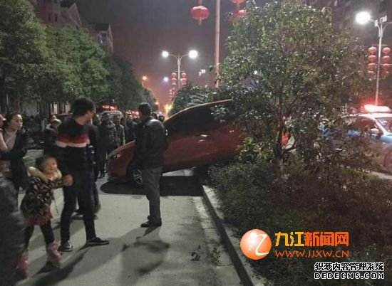 QQ截图20170210085351