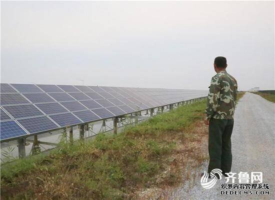 山东59岁护边员坚守海岸线34年:每天巡逻三四次