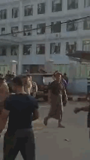 缅甸的Lashio Bank爆炸造成许多人死亡和受伤军事：恐怖主义组织