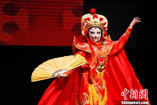 加拿大北京协会举办“中国韵北京爱情派对”